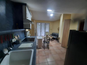 MEUBLE POUR 1 OU 2 PERSONNES